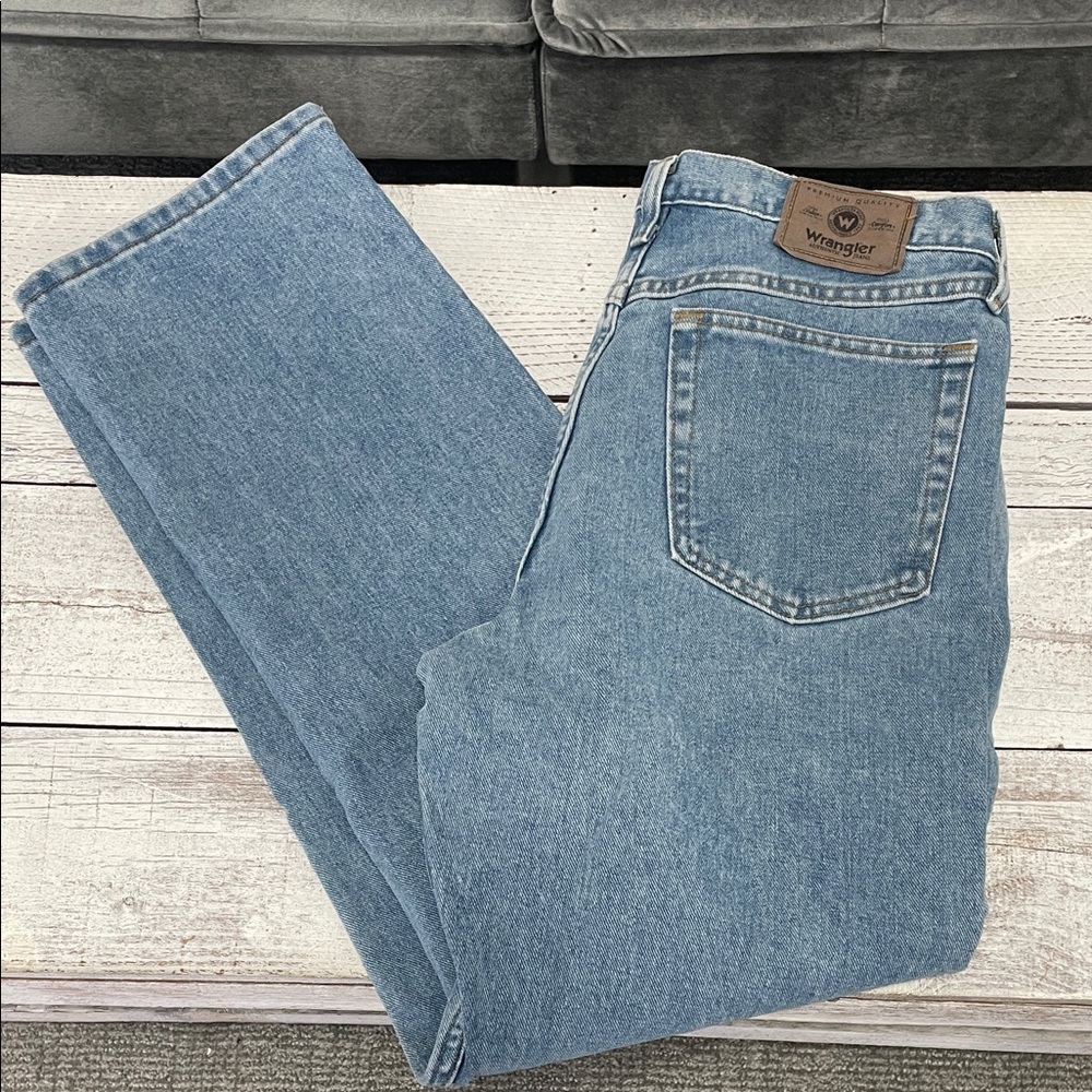WRANGLER Men's Blue Jeans Size 33 X 32
